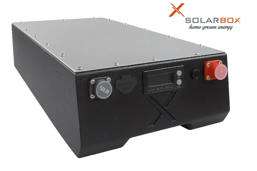 Bateria LiFePO4 nàutica SolarBox 36V IP65 amb pantalla i borns protegits